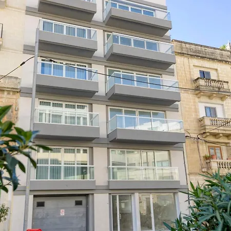 Beautiful Penthouse 1br شقة Ta Xbiex