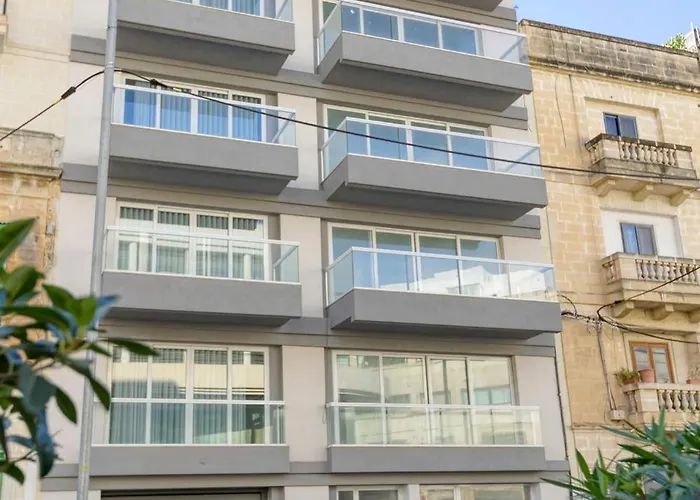 Beautiful Penthouse 1br Apartment Ta Xbiex