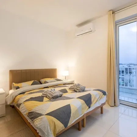 Beautiful Penthouse 1br * Ta Xbiex